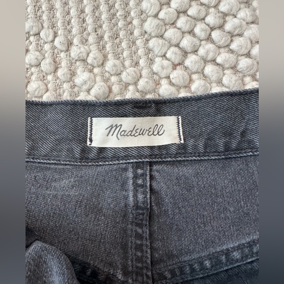 Madewell black denim frayed shorts - Picture 4 of 4